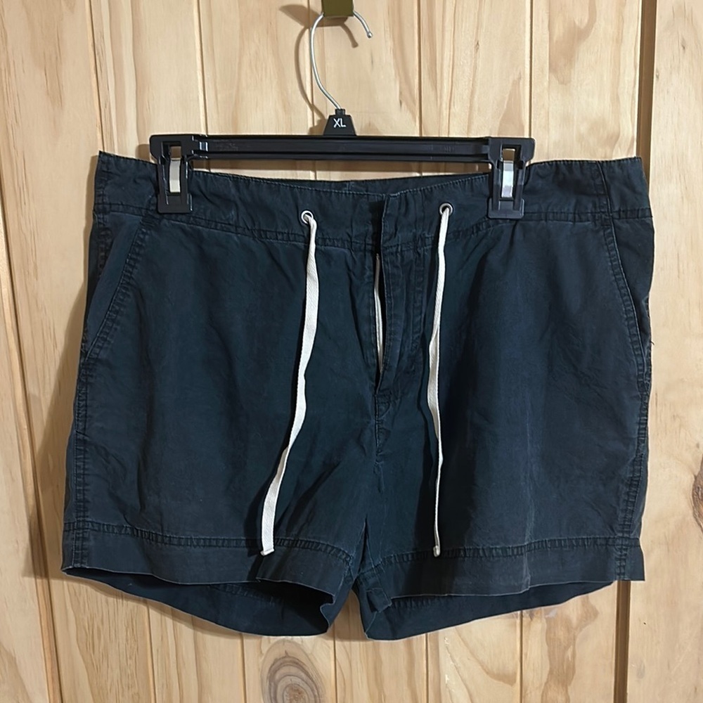 GAP Women’s Black Casual Shorts